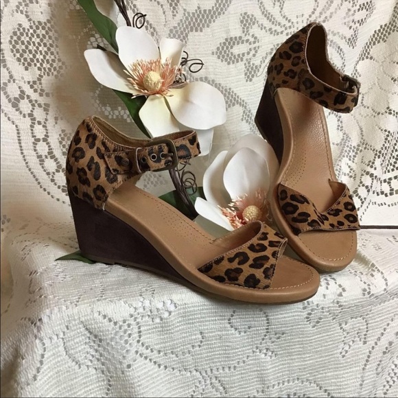 Ugg Char leopard sandals size 7 - Picture 7 of 7